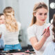 Devenir esthéticienne : comment réussir dans le secteur de la beauté ?